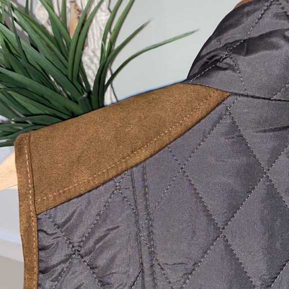 Loft 82 Vest - Picture 7 of 7